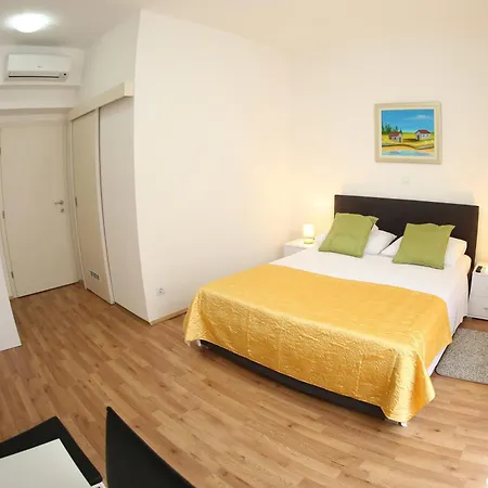 Guest house A&m And 3*