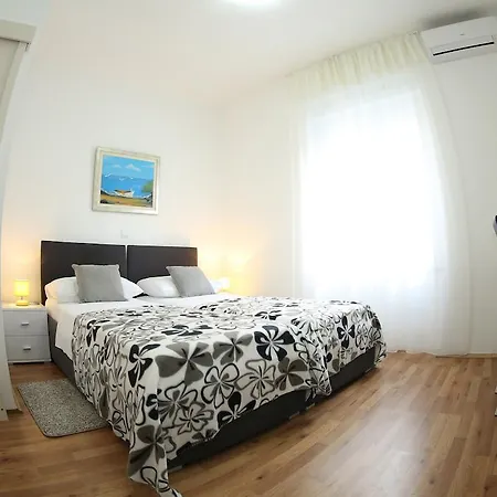 A&m And Gæstehus 3*